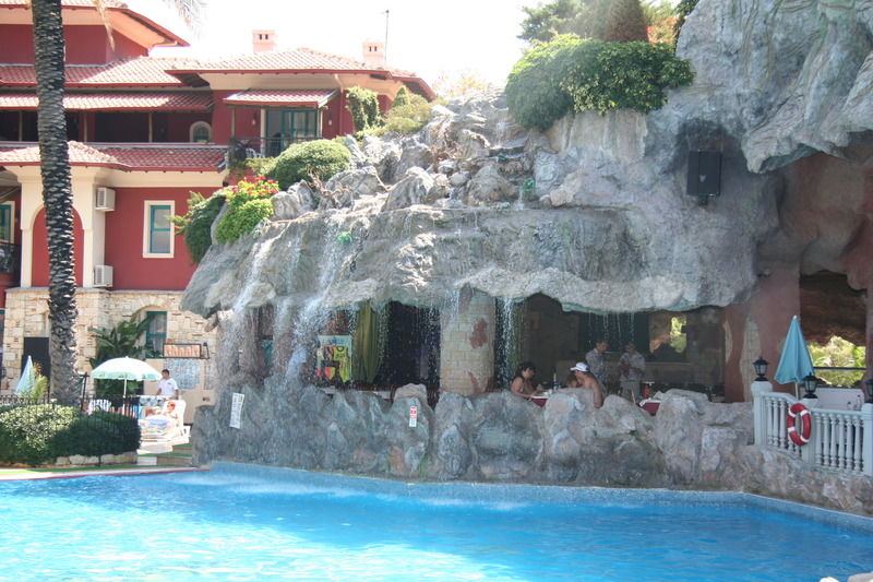 Grand Aquarium Apart Ичмелер Экстерьер фото