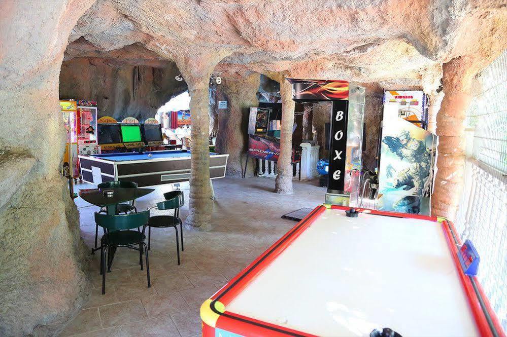 Grand Aquarium Apart Ичмелер Экстерьер фото