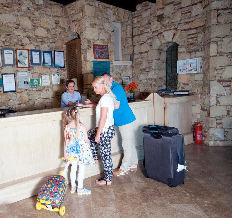 Grand Aquarium Apart Ичмелер Экстерьер фото